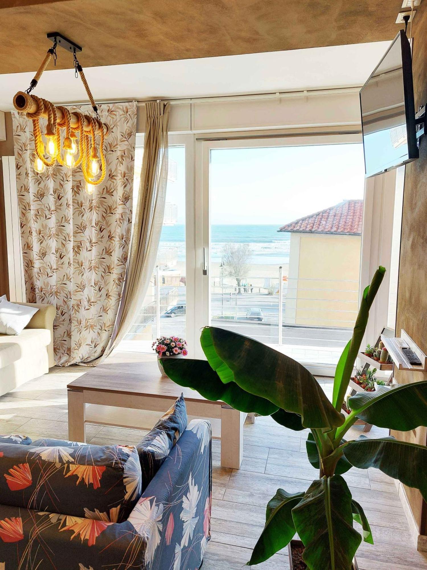 Sweet Home & Wellness Affittacamere Nettuno Ngoại thất bức ảnh