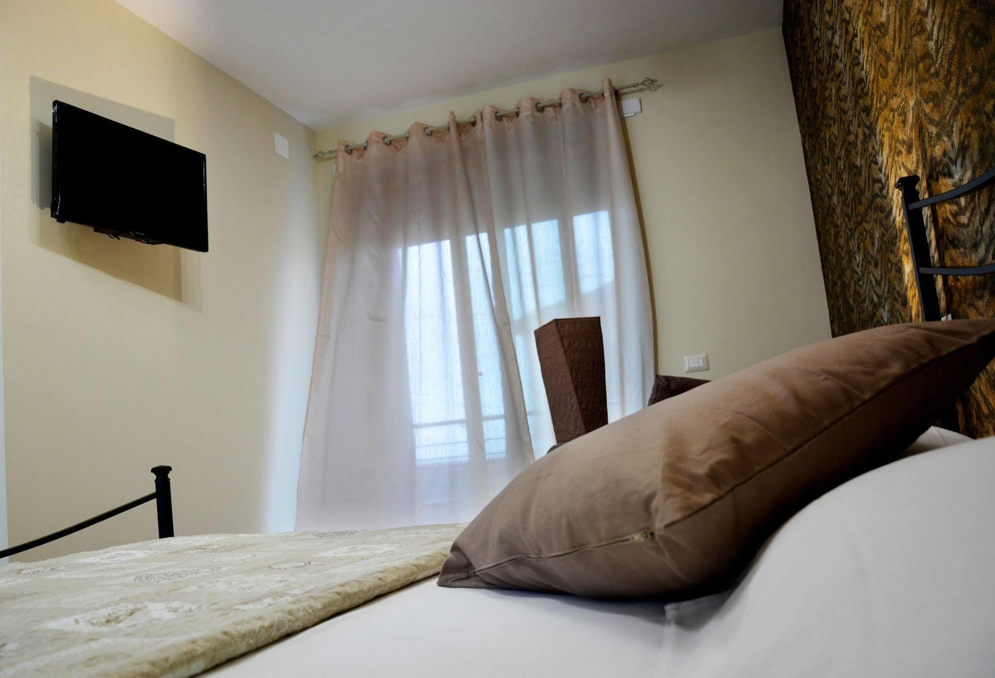 Sweet Home & Wellness Affittacamere Nettuno Ngoại thất bức ảnh